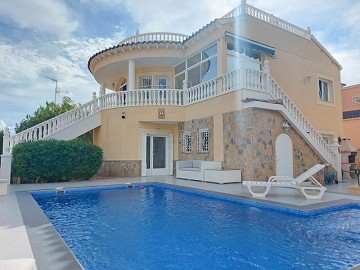 Villa independiente Pinar de Campoverde 